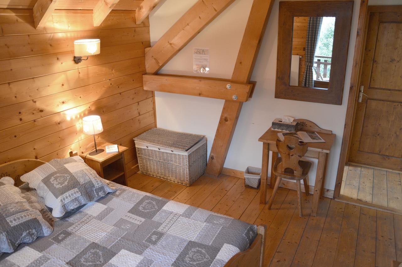 Chambre d'hôtes Les Pralets Saint-Eustache Extérieur photo